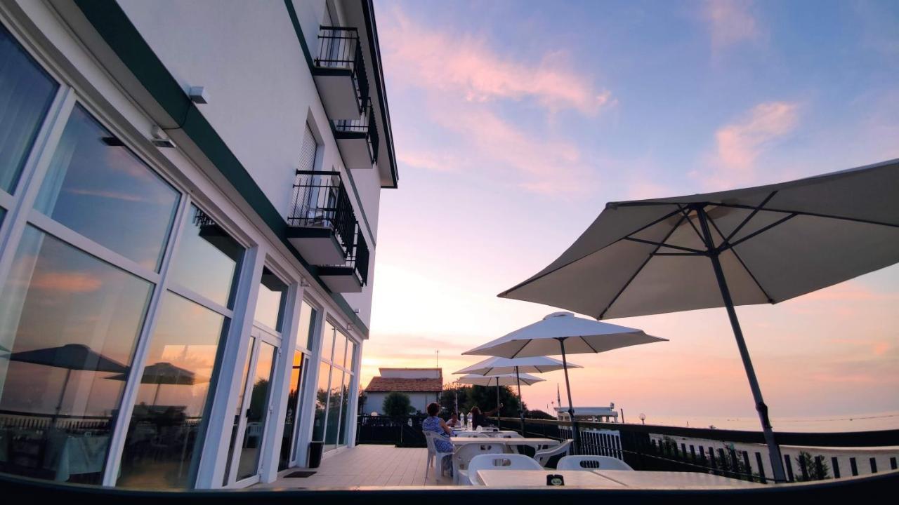 Hotel Internazionale มาร็อตตา ภายนอก รูปภาพ
