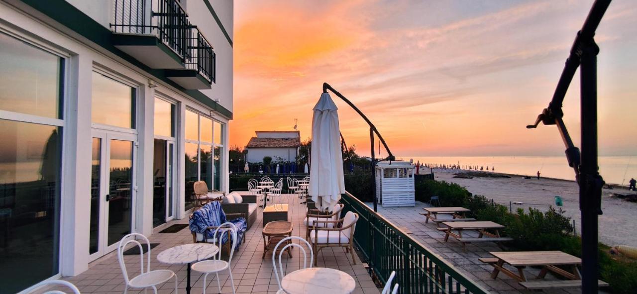 Hotel Internazionale มาร็อตตา ภายนอก รูปภาพ